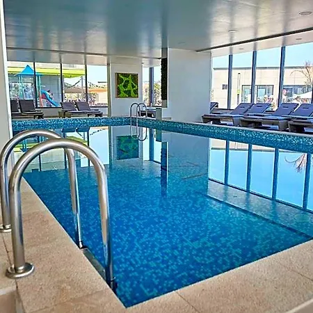 فندق Sunshine Alessi Pool &